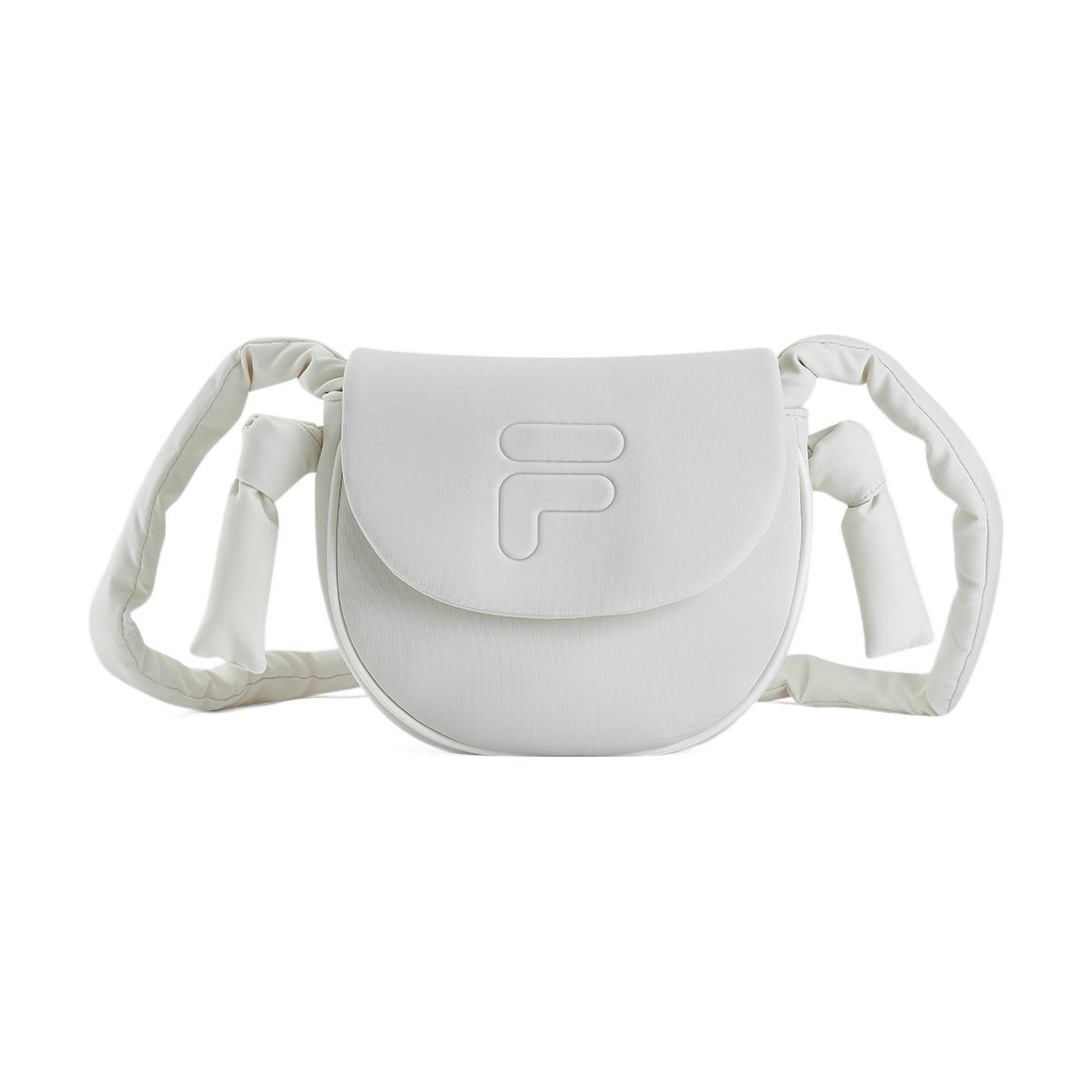 Текстильные седельные сумки через плечо малого размера женские цвета слоновая кость экрю FILA FUSION
Текстильные седельные сумки через плечо малого размера женские цвета слоновая кость экрю FILA FUSION