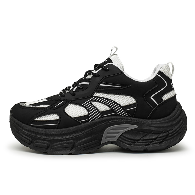NMR Повседневные мужские кроссовки low top Black/White/Red
NMR Повседневные мужские кроссовки low top Black/White/Red