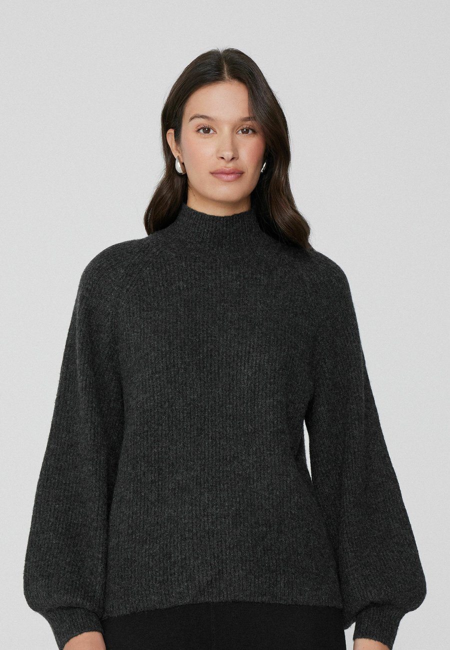 Джемпер Tezenis Jumper, Grey/Light Grey
Джемпер Tezenis Jumper, Grey/Light Grey