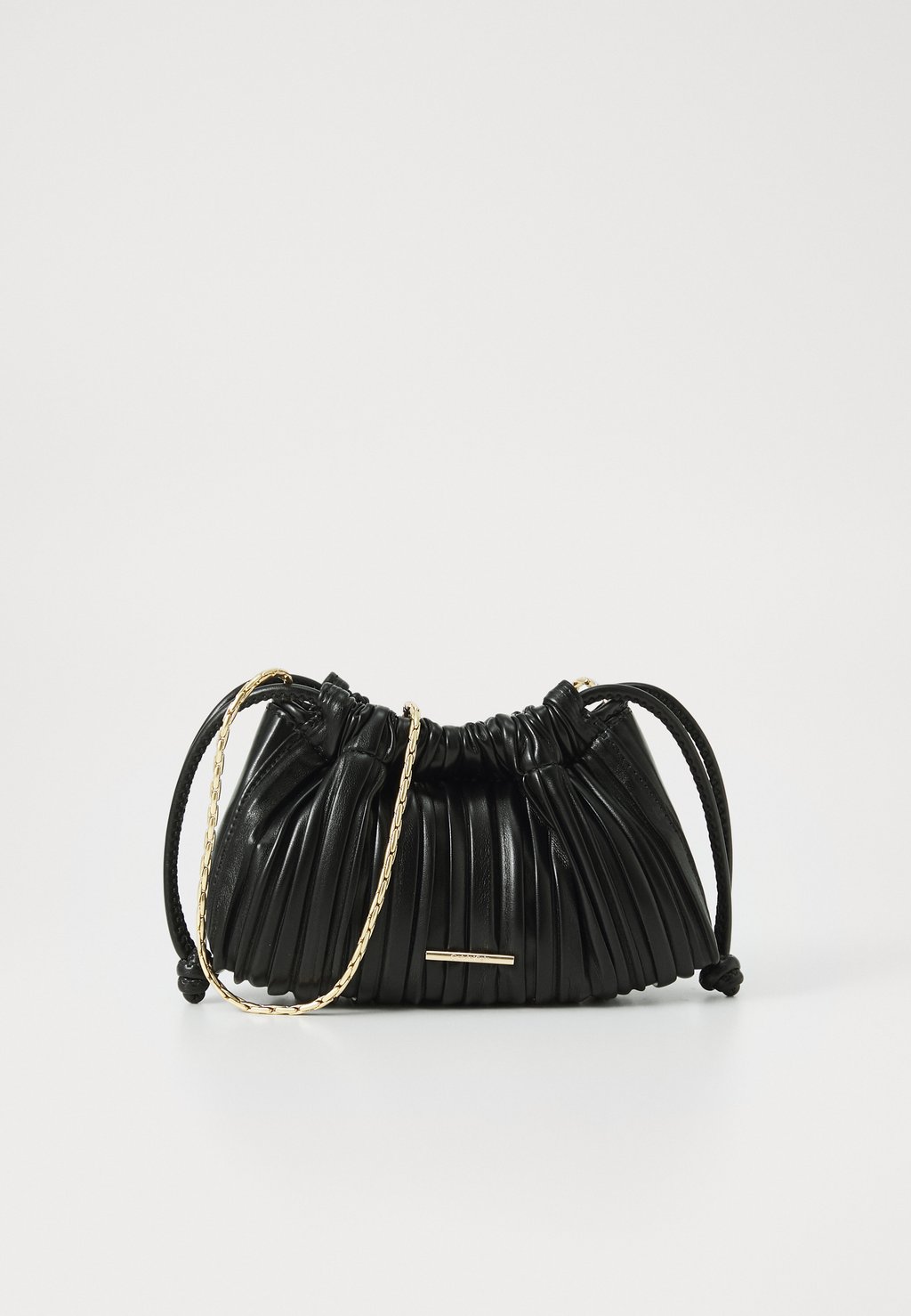 Сумка через плечо Calvin Klein Jeans, черный
Сумка через плечо Calvin Klein Jeans, черный