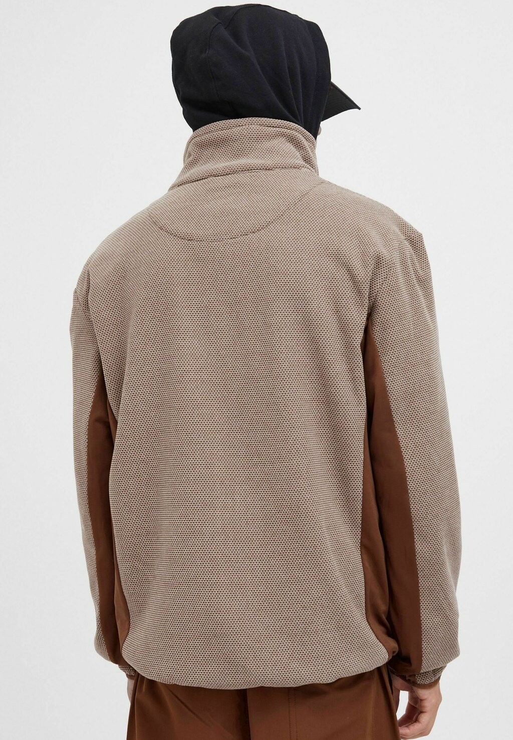 Флисовая куртка NORTH BEND NBHELGO M North Bend, коричневый
Флисовая куртка NORTH BEND NBHELGO M North Bend, коричневый