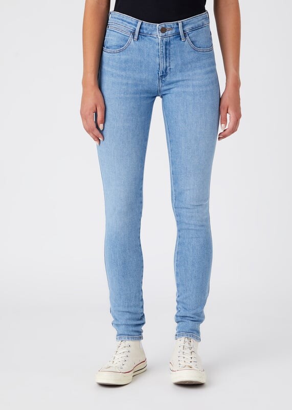 Худой в облаках Wrangler, синий
Худой в облаках Wrangler, синий