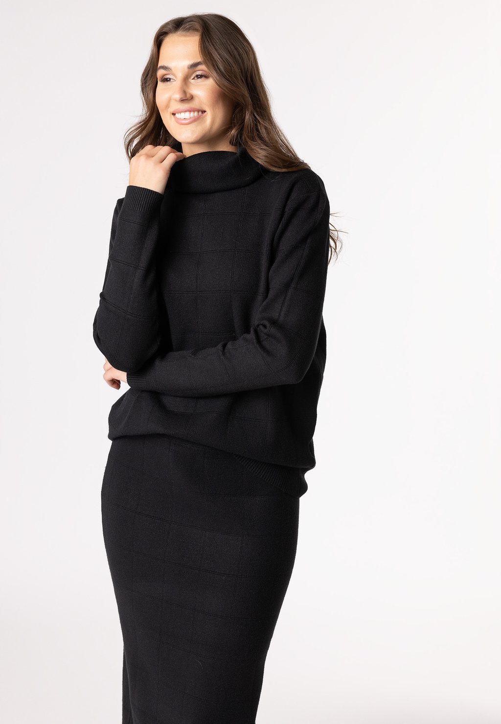 Джемпер QUIOSQUE, черный
Джемпер QUIOSQUE, черный