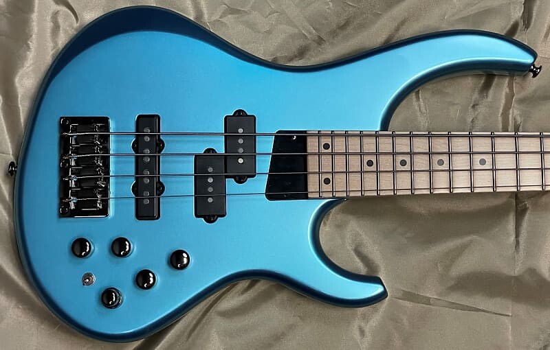 Басс гитара MTD Kingston Lynn Keller
Басс гитара MTD Kingston Lynn Keller