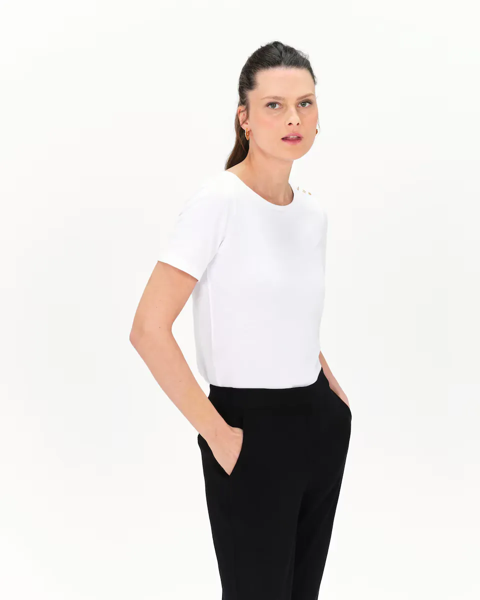 Женская футболка с короткими рукавами и декоративными пуговицами Caroll, белый
Женская футболка с короткими рукавами и декоративными пуговицами Caroll, белый