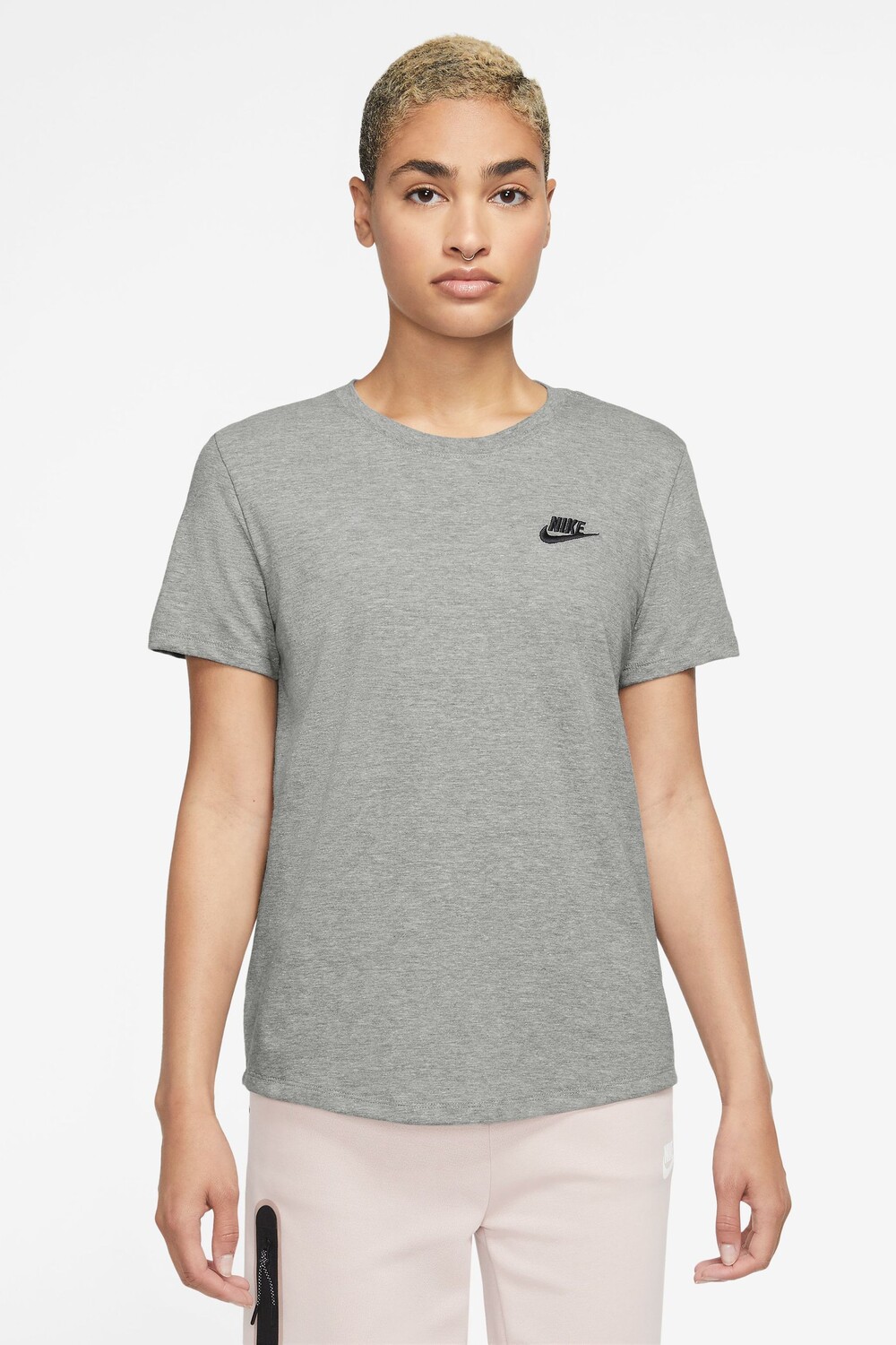 Футболка Club Essentials Nike, серый
Футболка Club Essentials Nike, серый