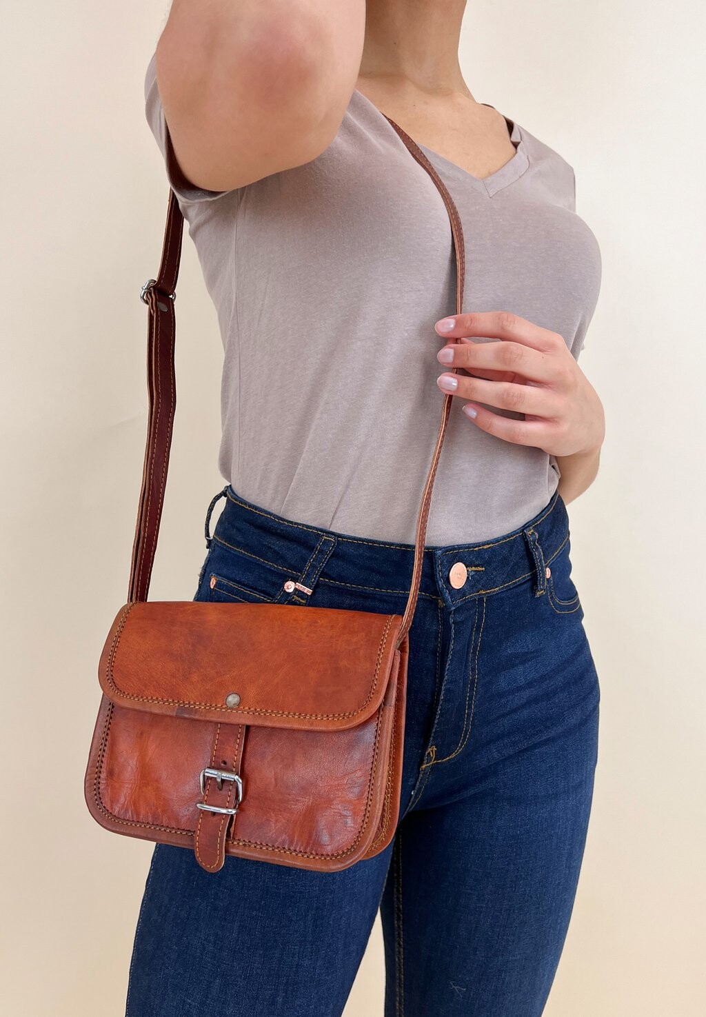 Сумка через плечо Gusti Leder кожаная с застежкой на ремешке, коричневый
Сумка через плечо Gusti Leder кожаная с застежкой на ремешке, коричневый