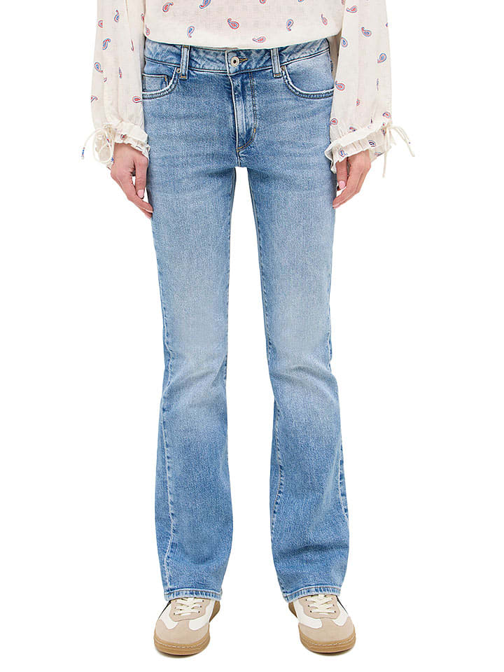 Джинсы расклешенного кроя светло-голубого цвета Mustang
Джинсы расклешенного кроя светло-голубого цвета Mustang