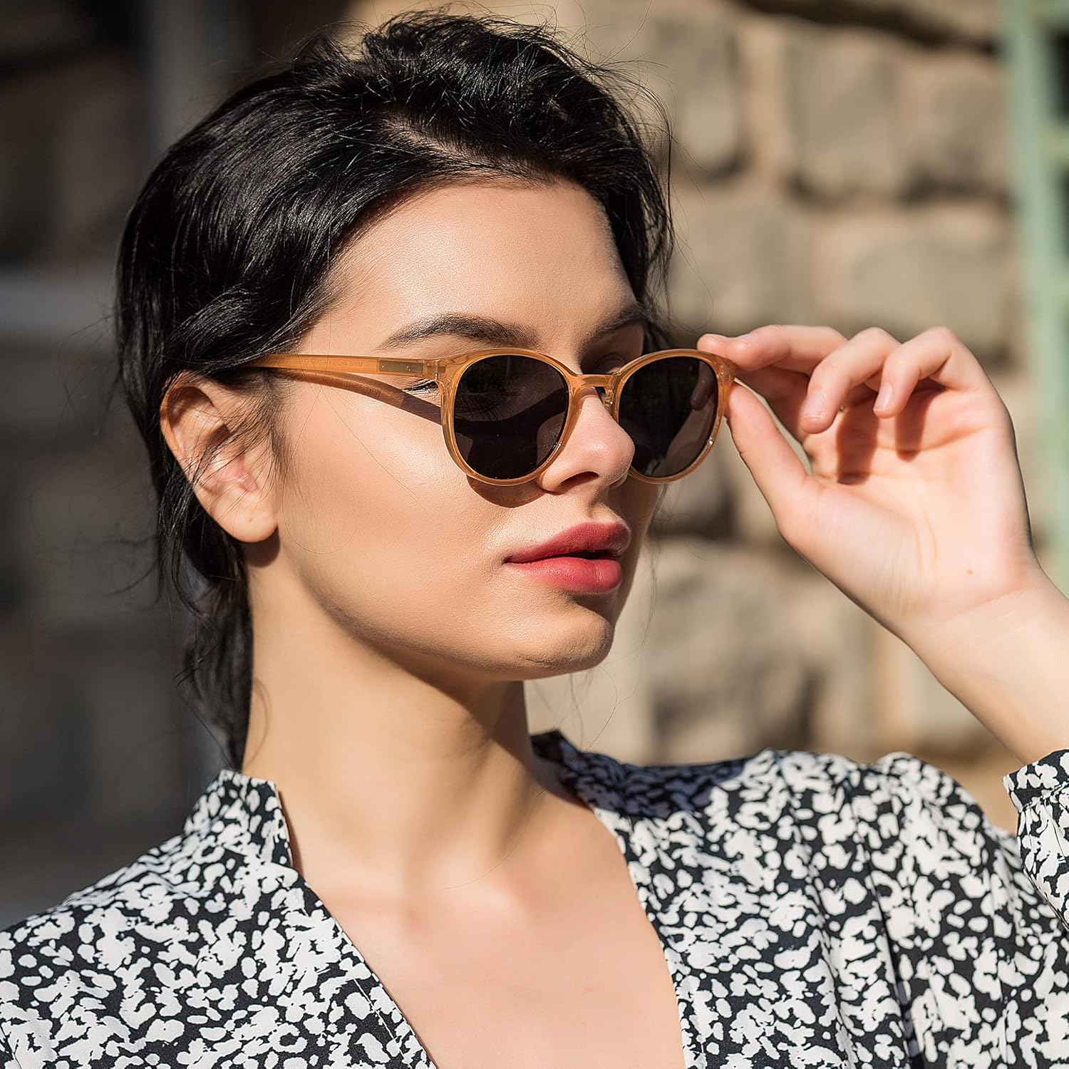 Солнцезащитные очки YEIN, комплект из 3 пар, для мужчин и женщин, с защитой от УФ-излучения, винтажная квадратная полноразмерная оправа, Muse_clear+clear Gray+champagne
Солнцезащитные очки YEIN, комплект из 3 пар, для мужчин и женщин, с защитой от УФ-излучения, винтажная квадратная полноразмерная оправа, Muse_clear+clear Gray+champagne