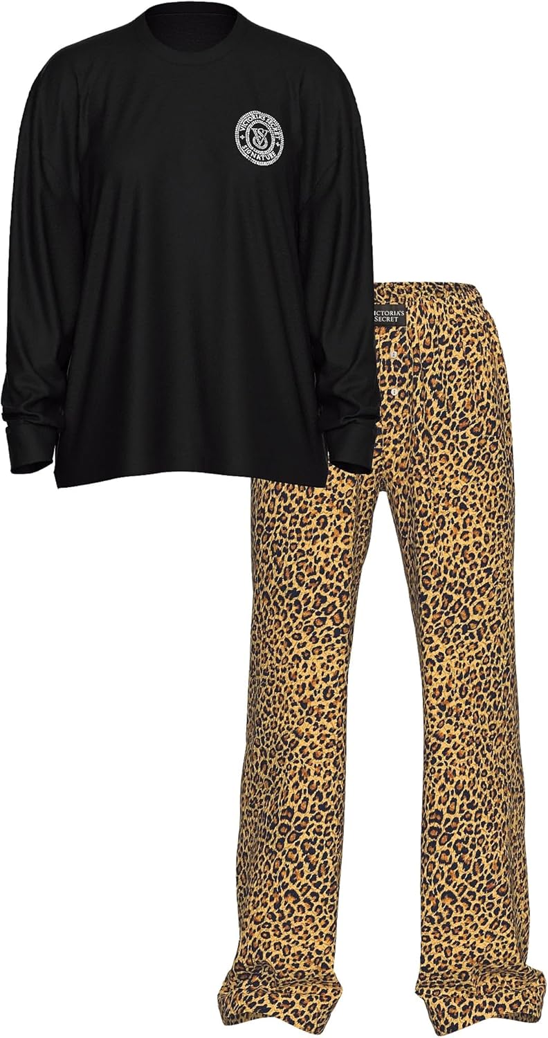 Victoria's Regular Flannel Rhinestone Long-Sleeve Tee-Jama & Bottom Set, цвет Black/Leopard New Victoria's Secret
Victoria's Regular Flannel Rhinestone Long-Sleeve Tee-Jama & Bottom Set, цвет Black/Leopard New Victoria's Secret