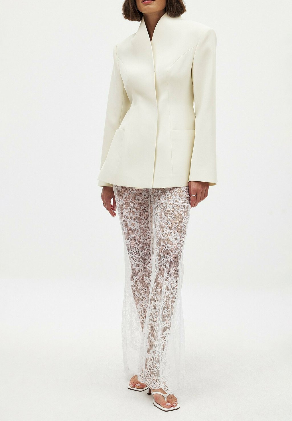 Брюки NA-KD, белый
Брюки NA-KD, белый