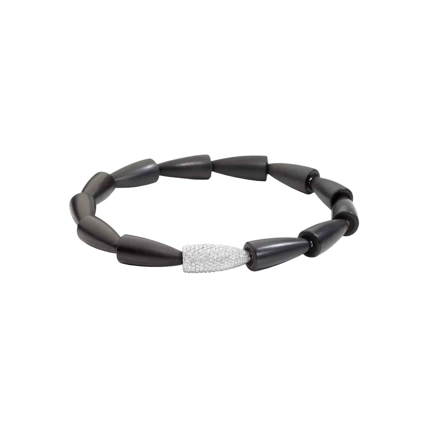 Колье calla из белого золота 18 карат, бриллиантов и черного дерева Vhernier
Колье calla из белого золота 18 карат, бриллиантов и черного дерева Vhernier