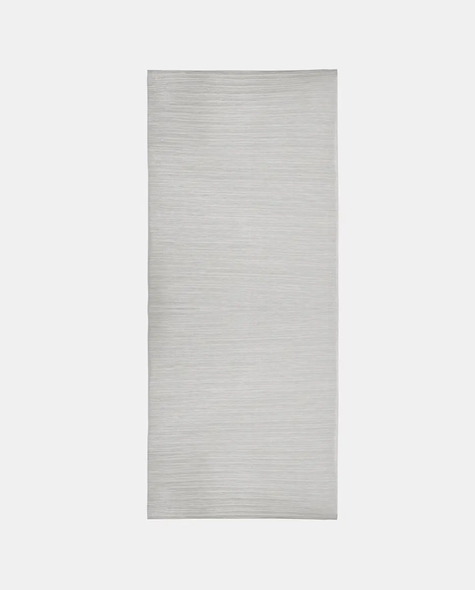 Шаль из пряжи люрекс от Gaynor Bongard, серый
Шаль из пряжи люрекс от Gaynor Bongard, серый