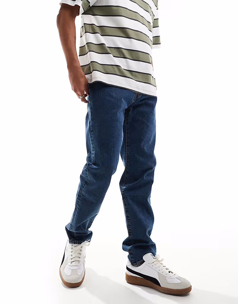 Джинсы 502 зауженного кроя средне-синего цвета Levi'S
Джинсы 502 зауженного кроя средне-синего цвета Levi'S