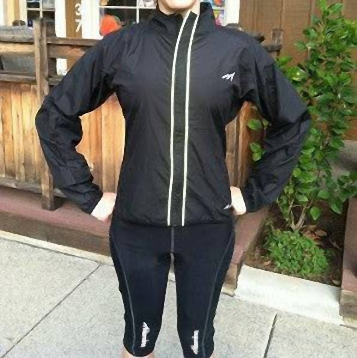 Domino Ветровка Euro Series Windshear в цвете Midnight Black
Domino Ветровка Euro Series Windshear в цвете Midnight Black