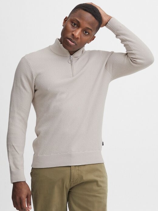 Тройер кфкарло Casual Friday, бежевый
Тройер кфкарло Casual Friday, бежевый