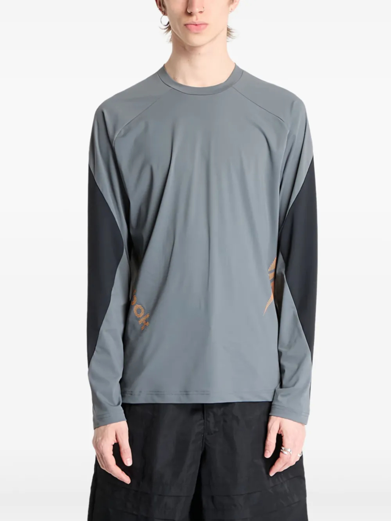 Reebok футболка с логотипом, серый
Reebok футболка с логотипом, серый