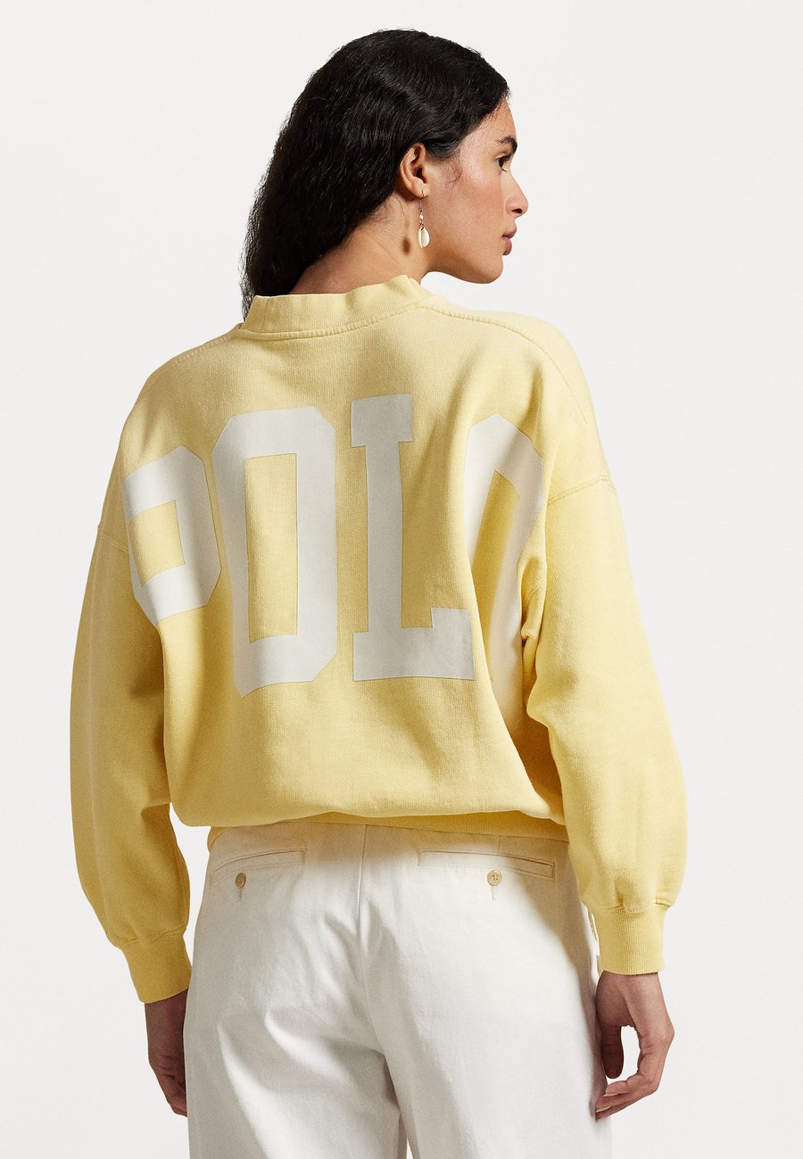 Толстовка Polo Ralph Lauren VINTAGE FLEECE KNIT SWEATSHIRT, Wicket Yellow/Yellow
Толстовка Polo Ralph Lauren VINTAGE FLEECE KNIT SWEATSHIRT, Wicket Yellow/Yellow