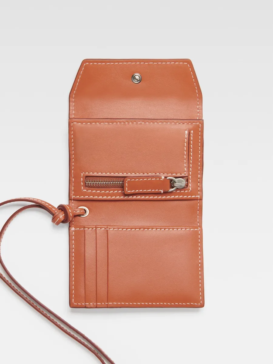 Конверт-кошелек Порт Жакмюс Jacquemus, светло-коричневый
Конверт-кошелек Порт Жакмюс Jacquemus, светло-коричневый