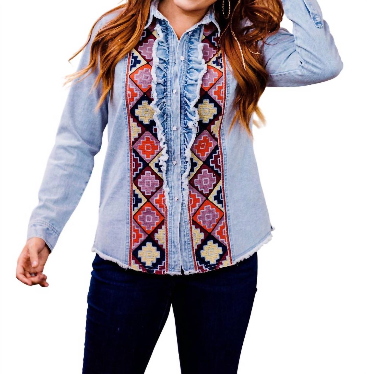 Вышитая джинсовая рубашка в синем цвете Layerz Clothing
Вышитая джинсовая рубашка в синем цвете Layerz Clothing