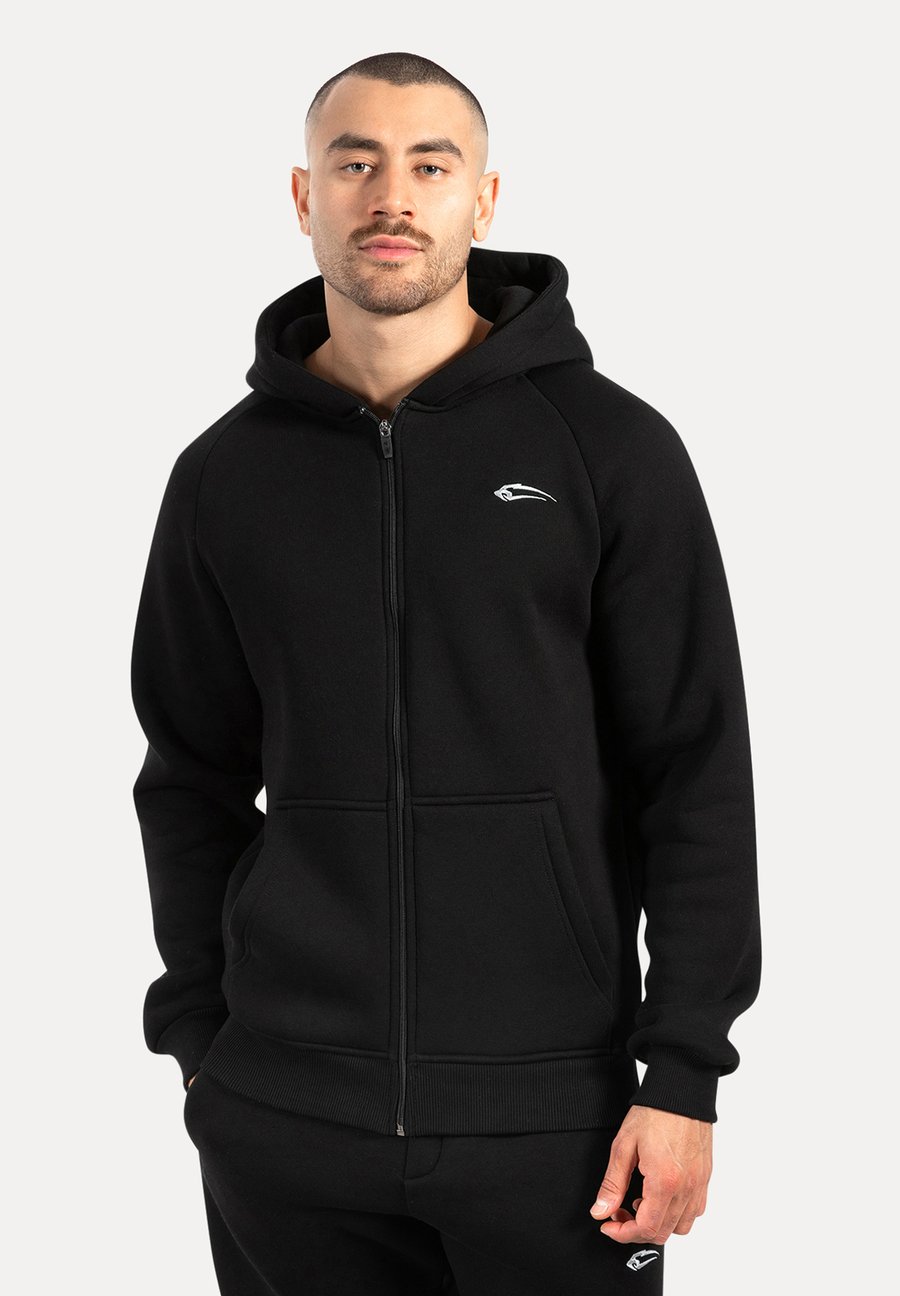 Толстовка Smilodox CASUAL ZIP YASIN, Schwarz/Black
Толстовка Smilodox CASUAL ZIP YASIN, Schwarz/Black