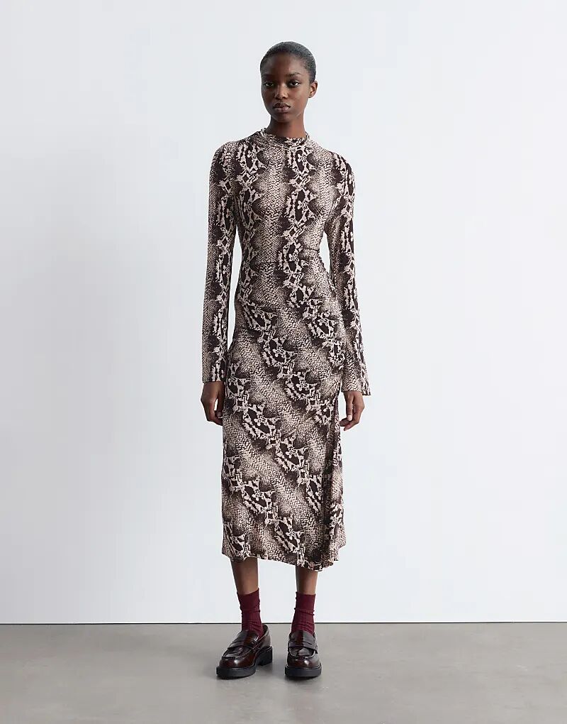 Платье мидакси из джерси с длинными рукавами и рюшами по бокам, коричневое, с принтом под змею & Other Stories
Платье мидакси из джерси с длинными рукавами и рюшами по бокам, коричневое, с принтом под змею & Other Stories
