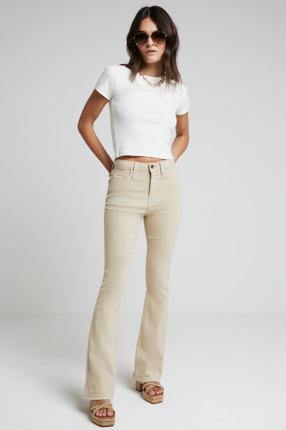 Расклешенные джинсы с высокой посадкой и поддержкой живота River Island, коричневый
Расклешенные джинсы с высокой посадкой и поддержкой живота River Island, коричневый