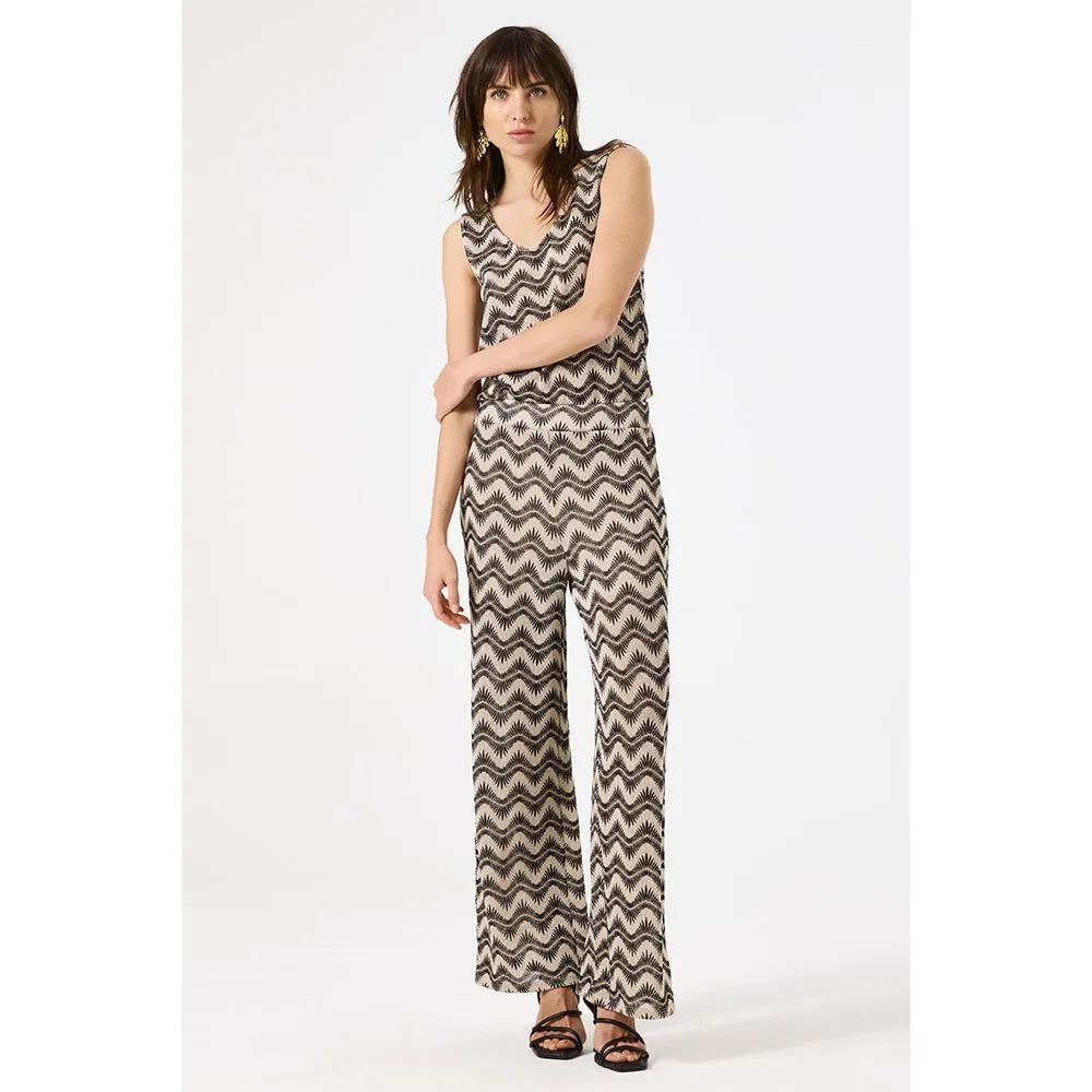 Джинсы Garcia D50110, бежевый
Джинсы Garcia D50110, бежевый