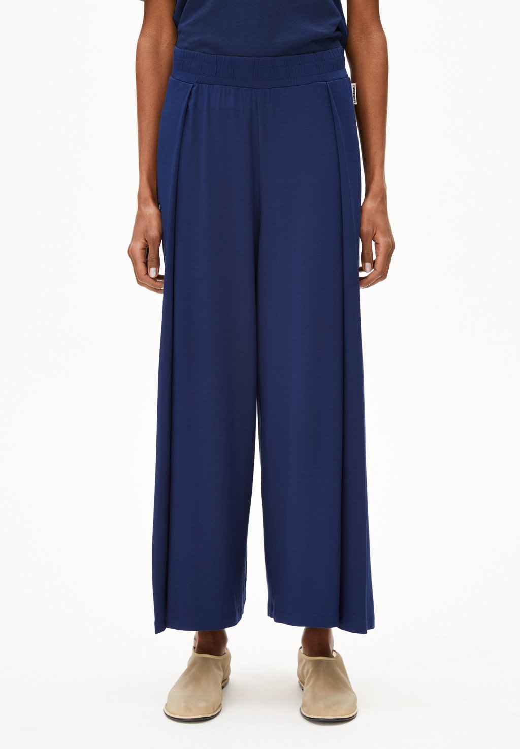 Брюки KAARO LINO ARMEDANGELS, синий
Брюки KAARO LINO ARMEDANGELS, синий