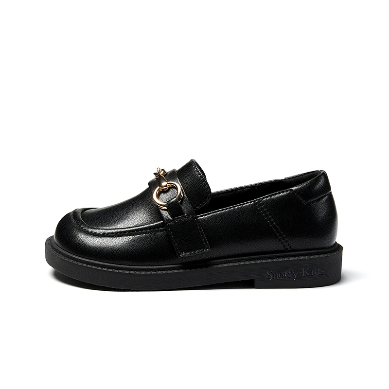 Детские кожаные туфли с противоскользящим износостойким верхом Snoffy, черный
Детские кожаные туфли с противоскользящим износостойким верхом Snoffy, черный
