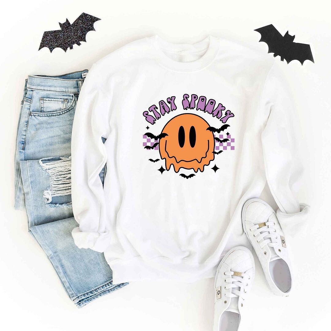 Толстовка Stay Spooky Smiley Bats Simply Sage Market
Толстовка Stay Spooky Smiley Bats Simply Sage Market
