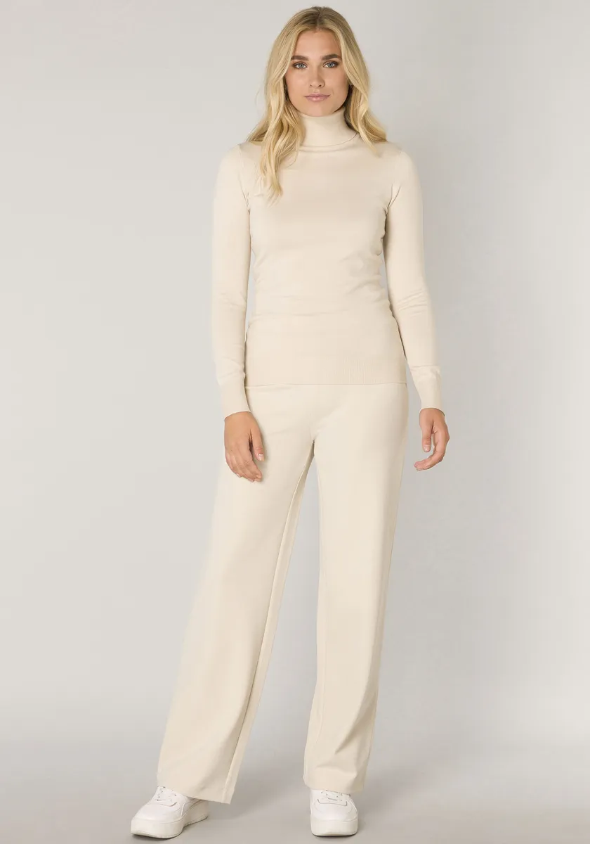 Свитер с высоким воротником базового уровня "BAS-YUEN ROLLI" Base Level, бежевый
Свитер с высоким воротником базового уровня "BAS-YUEN ROLLI" Base Level, бежевый