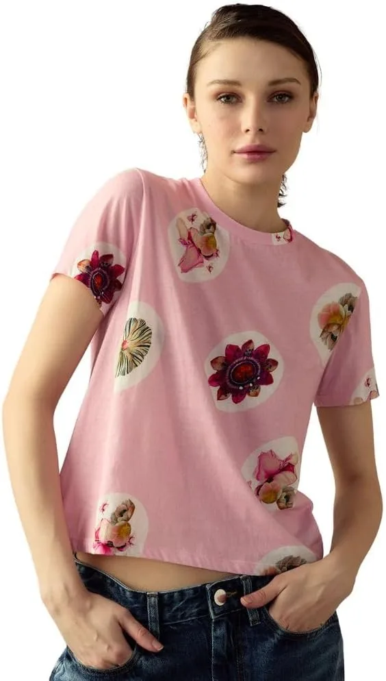 Cynthia Rowley Everyday футболка с цветочным принтом
Cynthia Rowley Everyday футболка с цветочным принтом