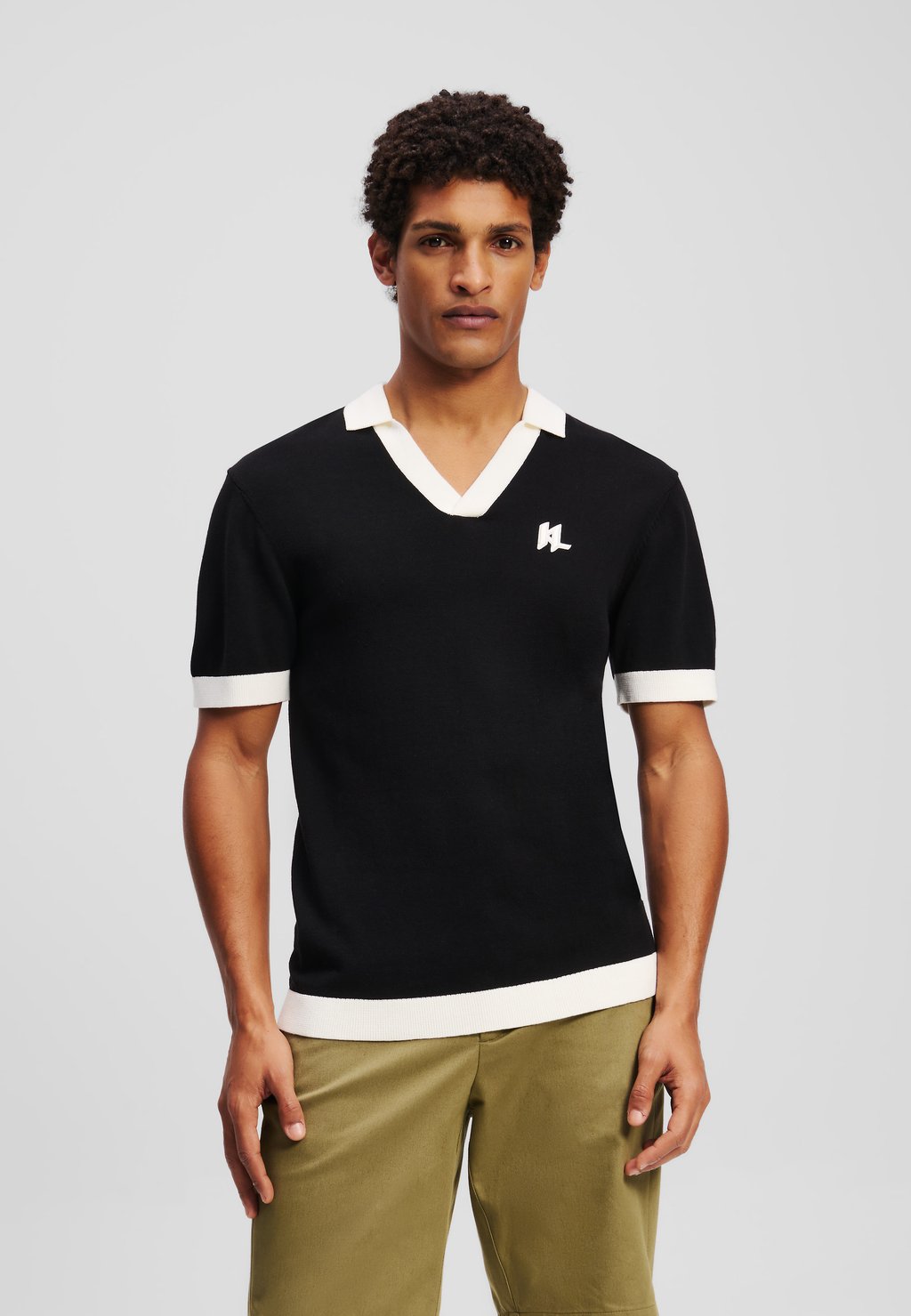 Рубашка поло KARL LAGERFELD, черный
Рубашка поло KARL LAGERFELD, черный