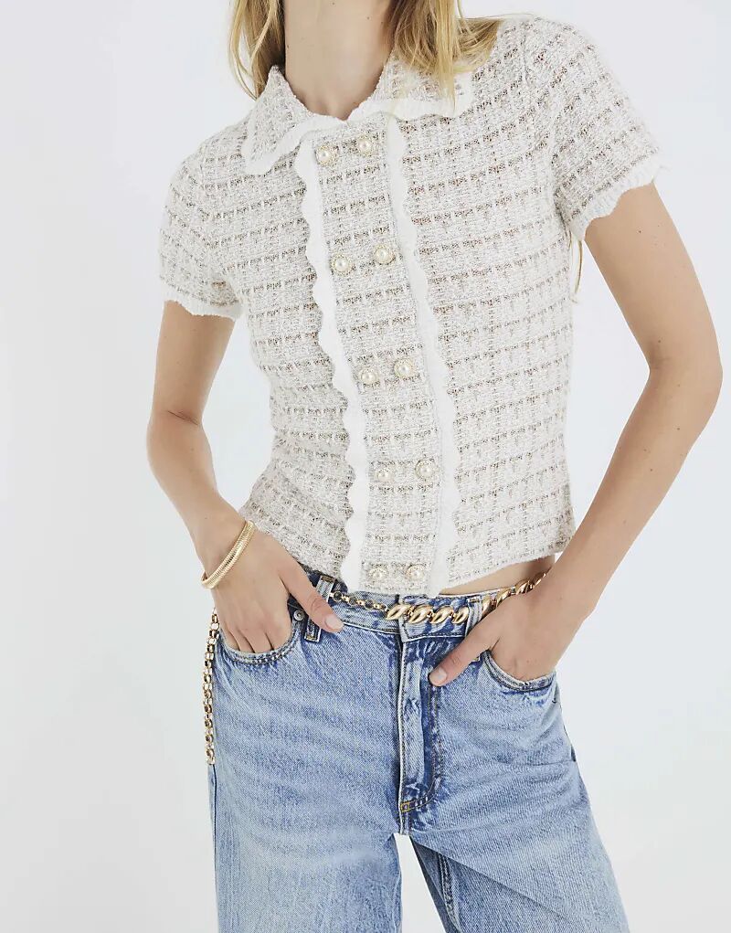 Топ River Island Boucle с воротником и отделкой на пуговицах, кремового цвета
Топ River Island Boucle с воротником и отделкой на пуговицах, кремового цвета