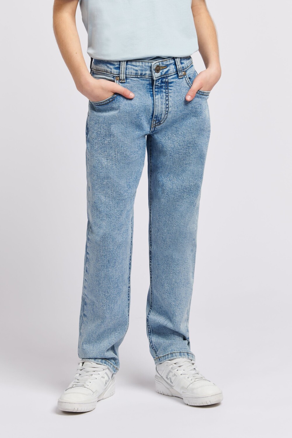 Джинсы West для мальчиков свободного кроя Lee, синий
Джинсы West для мальчиков свободного кроя Lee, синий