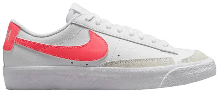 Кроссовки Nike Blazer Low '77 GS 'White Magic Ember', белый 
Кроссовки Nike Blazer Low '77 GS 'White Magic Ember', белый