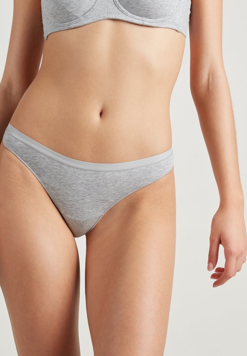 Стринги Tezenis, серый
Стринги Tezenis, серый