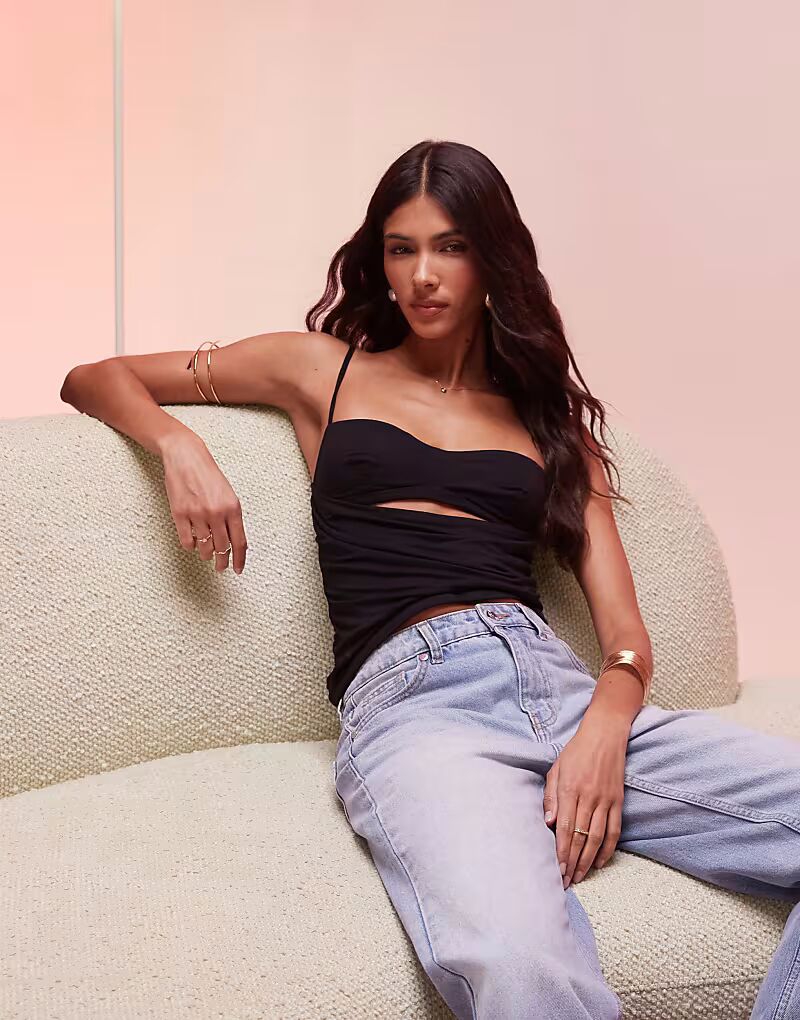 Майка-топ Oh Polly Esme из модала с многослойной отделкой черного цвета
Майка-топ Oh Polly Esme из модала с многослойной отделкой черного цвета