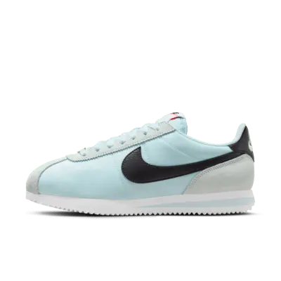 Кроссовки Nike Cortez Textile Shoes, цвет Glacier Blue/White/Safety Orange/Black
Кроссовки Nike Cortez Textile Shoes, цвет Glacier Blue/White/Safety Orange/Black