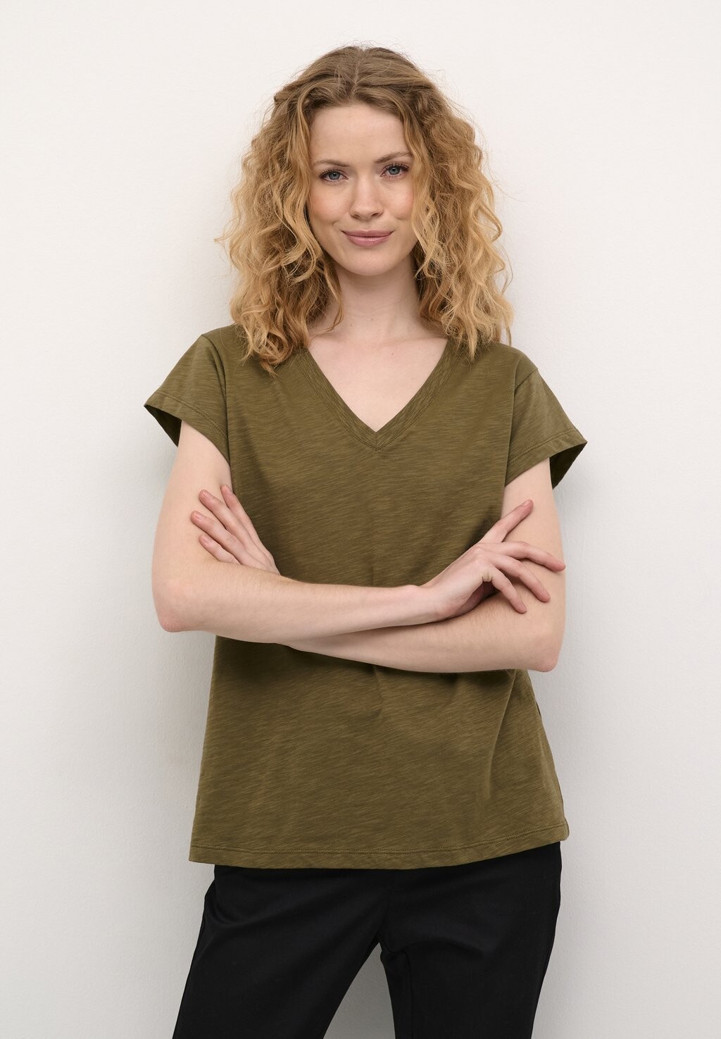 Футболка базовая CUBIANA Culture, цвет burnt olive
Футболка базовая CUBIANA Culture, цвет burnt olive