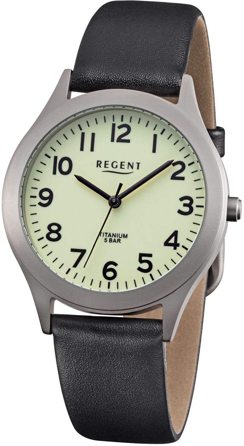 REGENT Аналоговые часы в черном цвете
REGENT Аналоговые часы в черном цвете