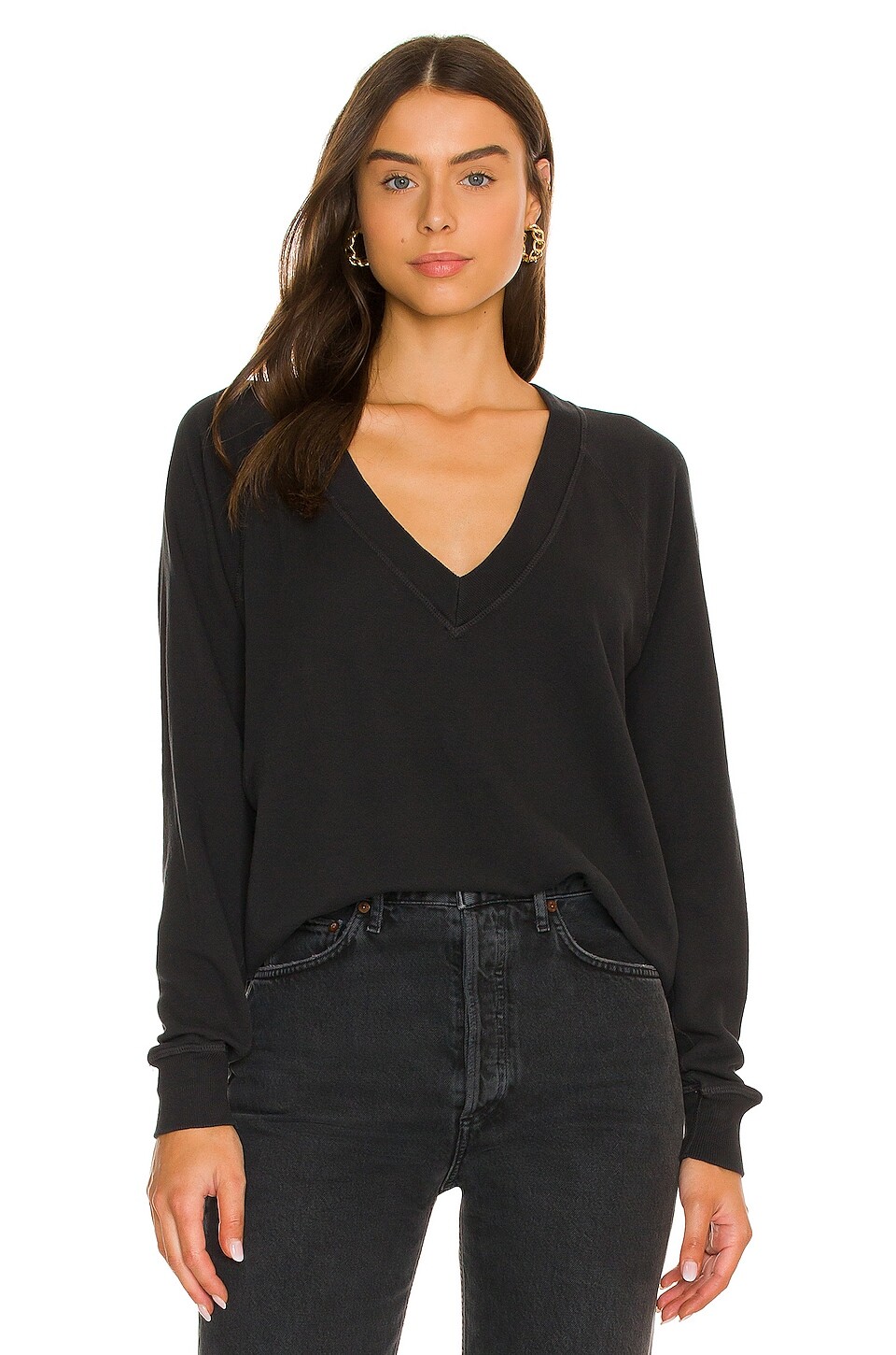 Толстовка The Great The V-Neck, цвет Almost Black
Толстовка The Great The V-Neck, цвет Almost Black