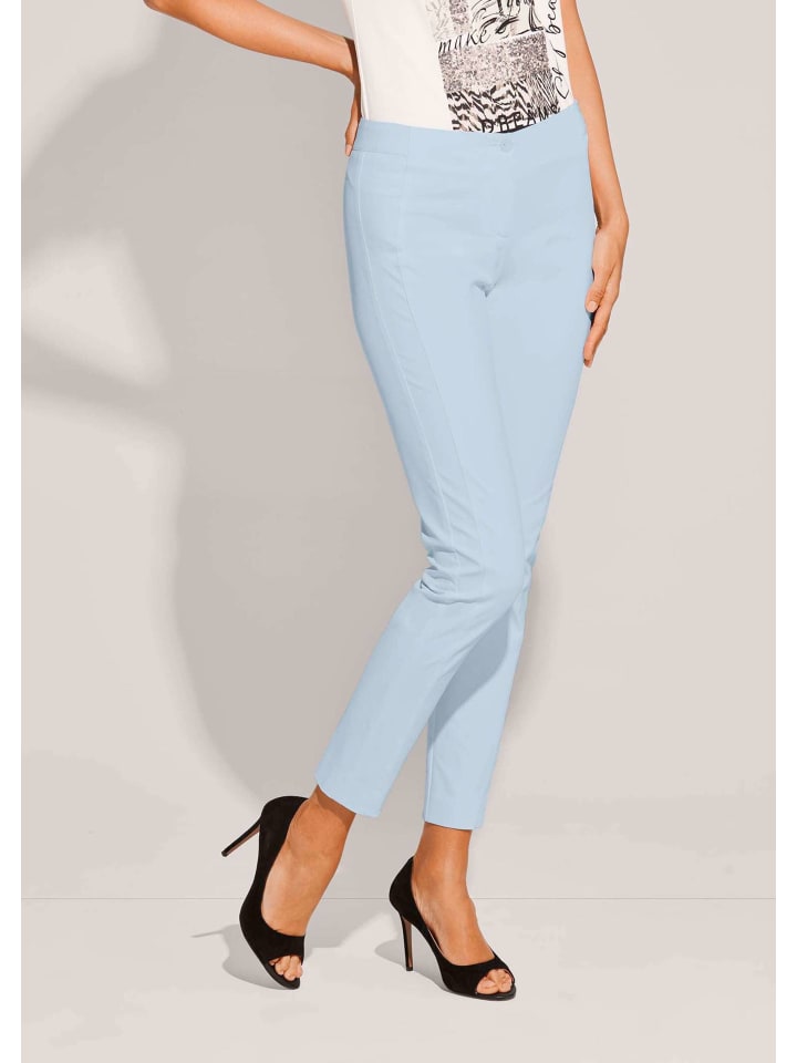 MADELEINE Удобные брюки с декоративными швами синего цвета
MADELEINE Удобные брюки с декоративными швами синего цвета