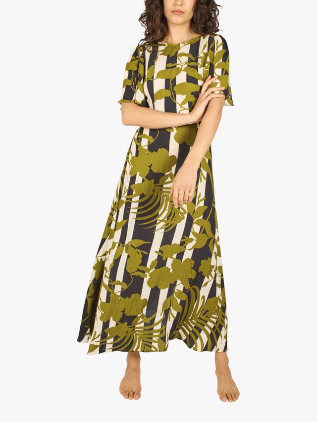 Рене архивное льняное богатое платье Traffic People, цвет Black/Olive
Рене архивное льняное богатое платье Traffic People, цвет Black/Olive