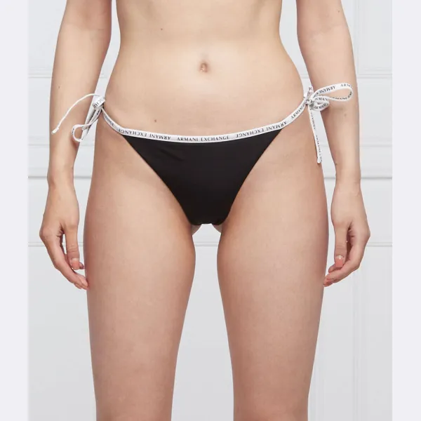 Низ бикини Armani Exchange, черный
Низ бикини Armani Exchange, черный