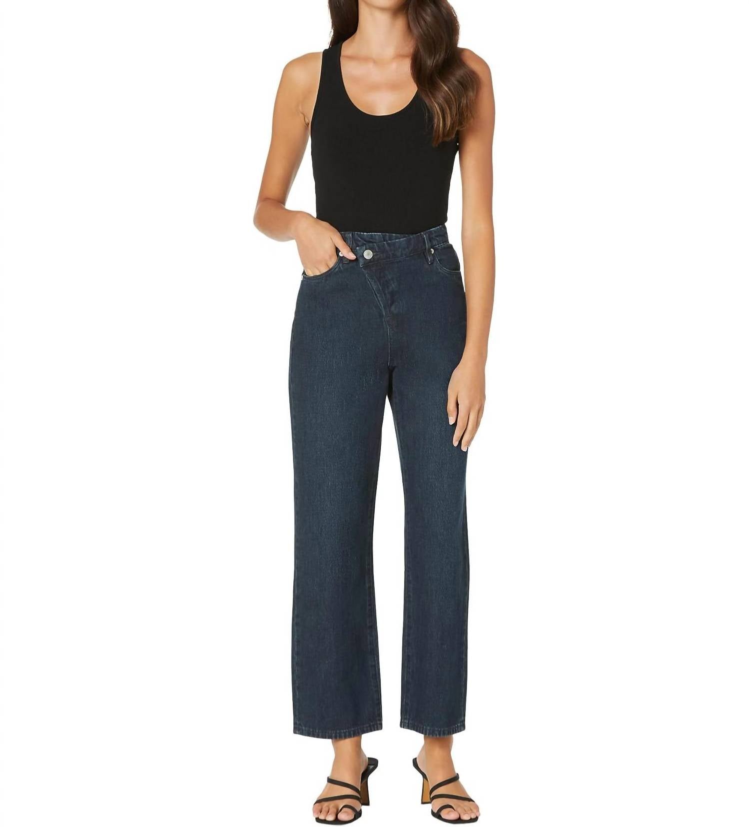 Джинсы Baxter Rib Cage с прямыми штанинами, защипы справа BLANKNYC, цвет right swipe
Джинсы Baxter Rib Cage с прямыми штанинами, защипы справа BLANKNYC, цвет right swipe