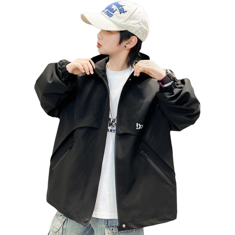 Детская куртка с капюшоном Moderate EASTERN CAMEL, черный
Детская куртка с капюшоном Moderate EASTERN CAMEL, черный