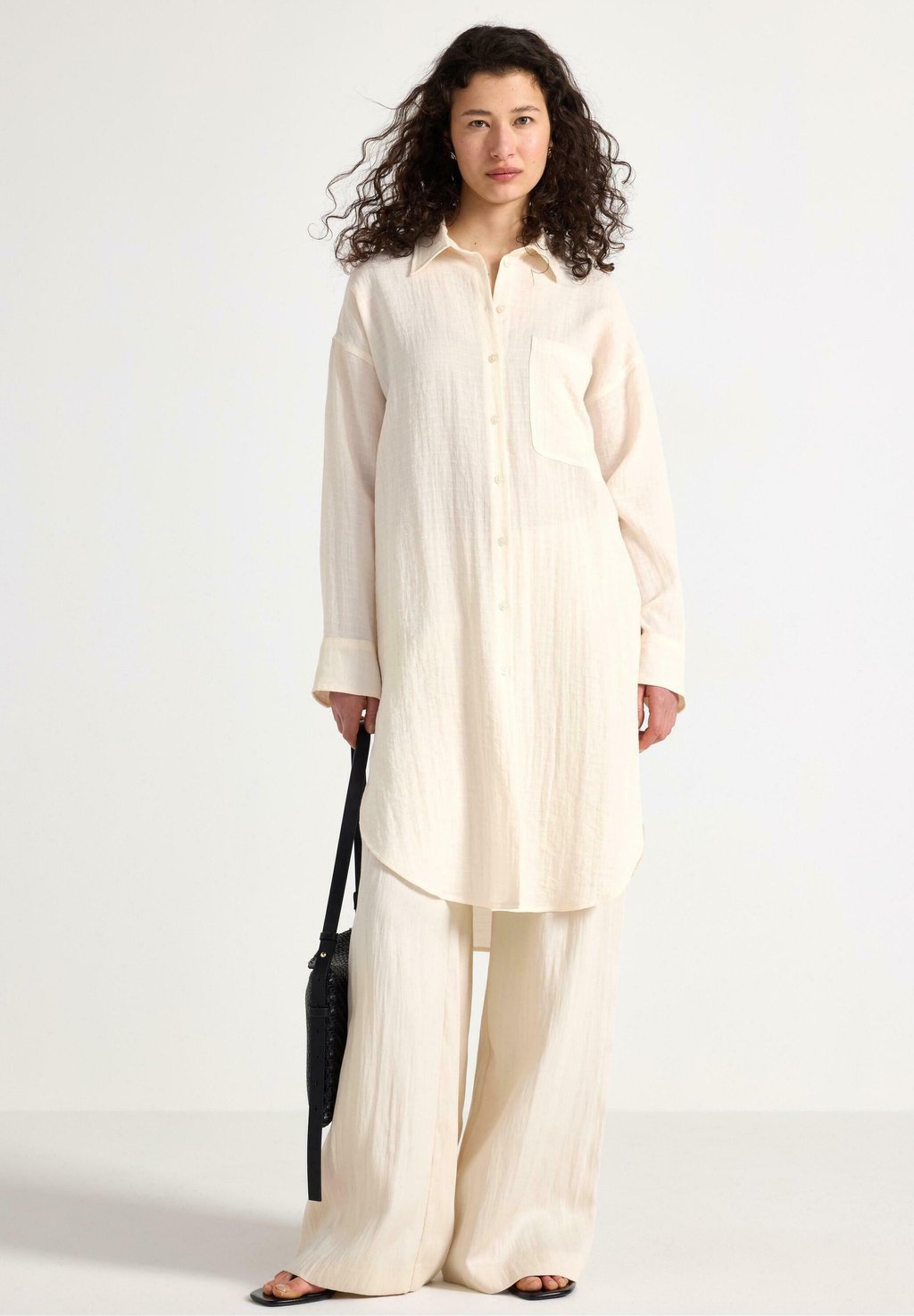 Рубашка Lindex, слоновая кость
Рубашка Lindex, слоновая кость