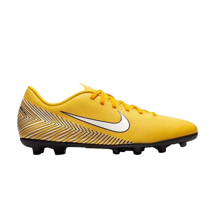 Кроссовки Vapor 12 Club NJR FG/MG 'Amarillo', желтый 
Кроссовки Vapor 12 Club NJR FG/MG 'Amarillo', желтый